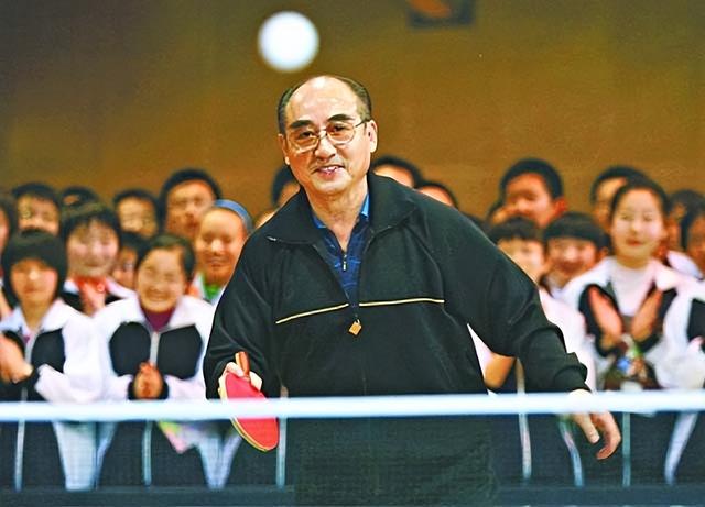 庄则栋最后怎么了，嘱咐日本妻：死后不搞告别仪式