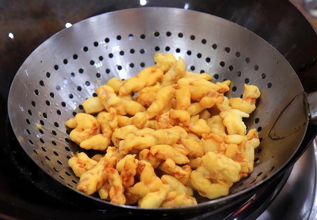 中秋家宴菜谱12个菜，中秋家宴6菜1汤已备好