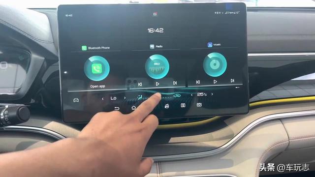 比亚迪宋油电混合，比亚迪宋dm-i 油电混动版（混动的魅力就是可油可电）