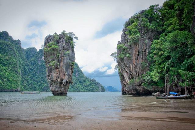 世界上最具标志性的35个海滩，世界十大美丽的海滩