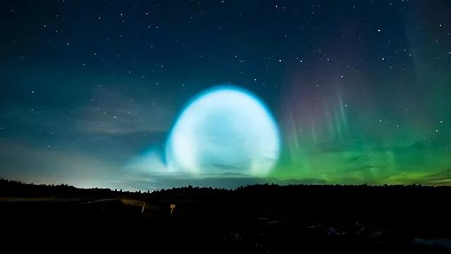 ufo巨型飞碟，石家庄曾经出现的巨型方形阴影