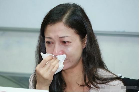 林凤娇简介和个人资料，女星林凤娇：嫁给成龙40年