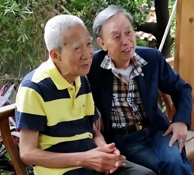 广东相声演员黄俊英，黄俊英从艺七十周年系列专题片今日上线