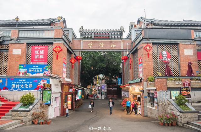 厦门市跟福州哪个面积大，福建小城市厦门