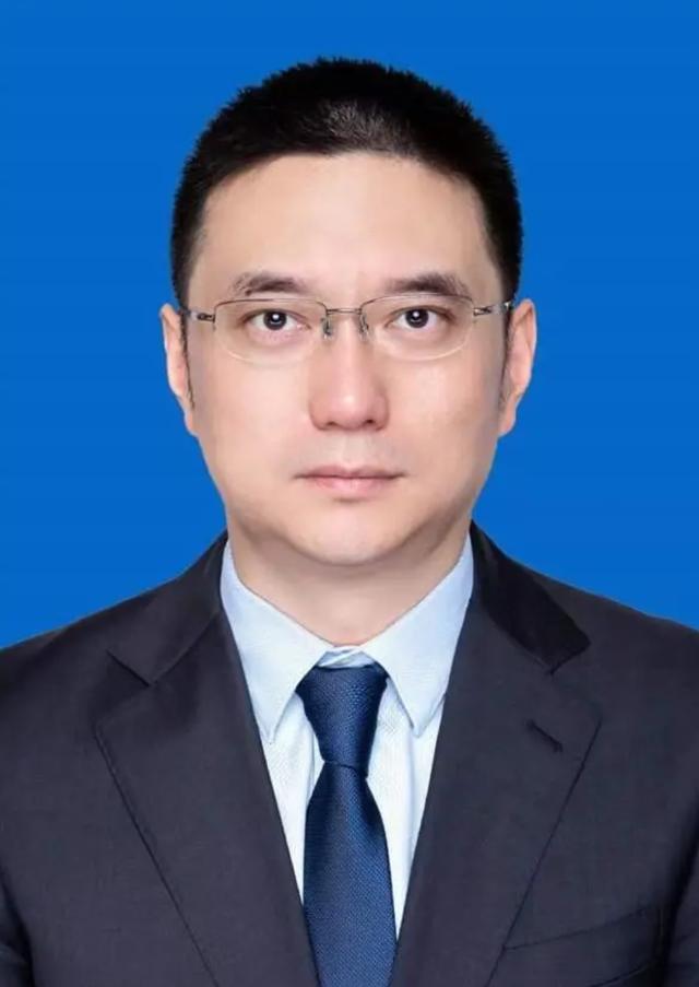彭小国同志任职公示，皮贵怀叶忠华张泉