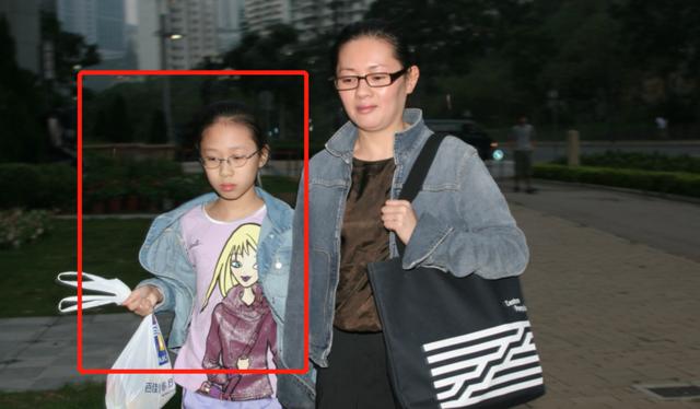 十大香港男童星，曾与视帝两度演父子