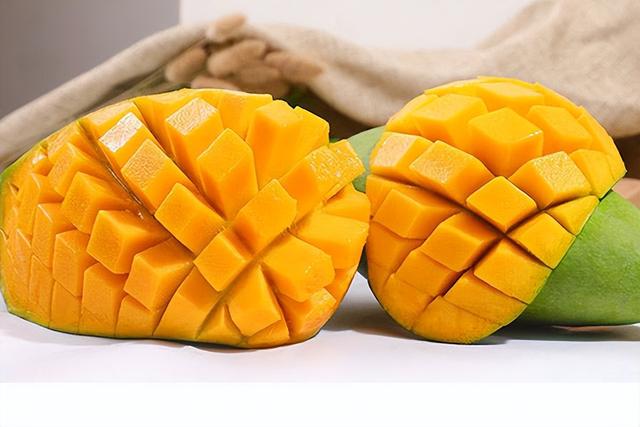 你知道芒果有哪些种类，常见15种芒果的区别及口感