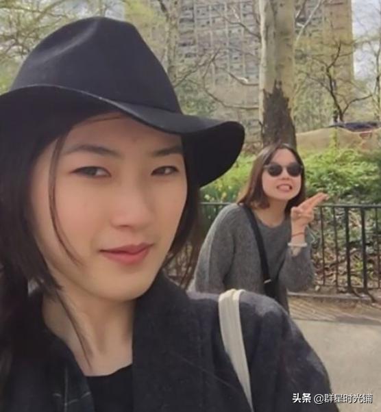 冯小刚大女儿冯思羽现状，冯小刚爱女冯思羽