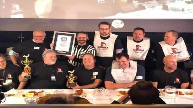 亚马逊的创始人贝佐斯的创业史，亚马逊新CEO年薪过2亿美元