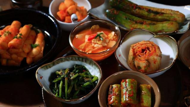 介绍韩国传统饮食，韩国饮食有哪些独特的魅力