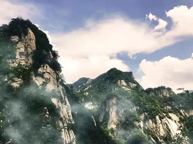 秦岭云屏景点介绍，云屏三峡风景区——秦岭深处的避暑圣地