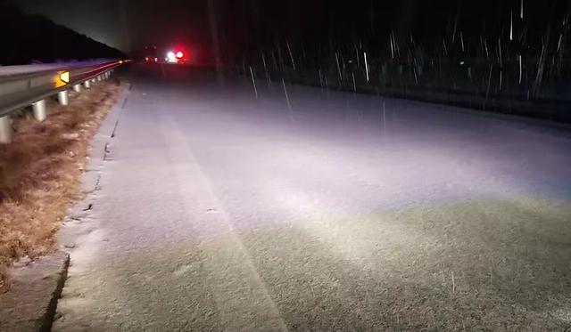 广西哪几个县道路结冰，广西多地出现冰冻、雾凇