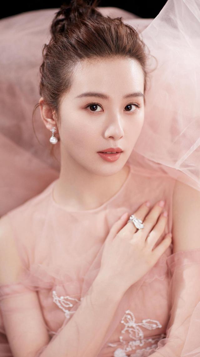 北京四大女明星，热依扎、杨幂也在内