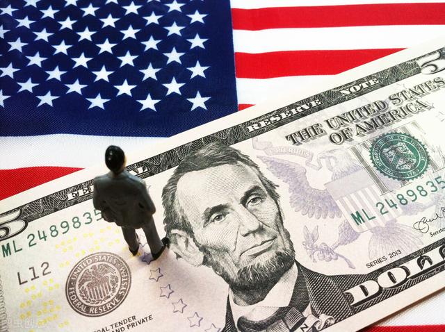 美国怎样推行美元霸权，美国是如何通过美元霸权收割全世界的