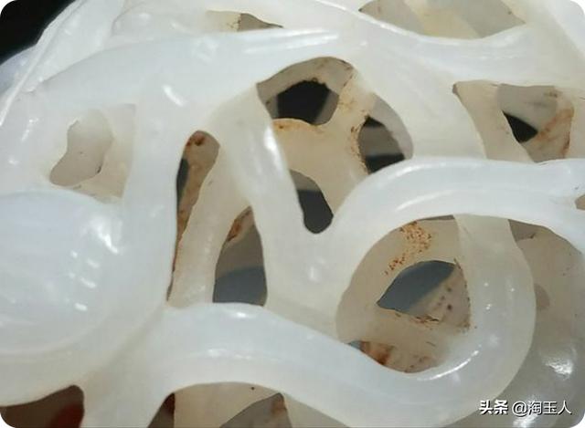 教你如何鉴别玉手镯，关于玉手镯的一切