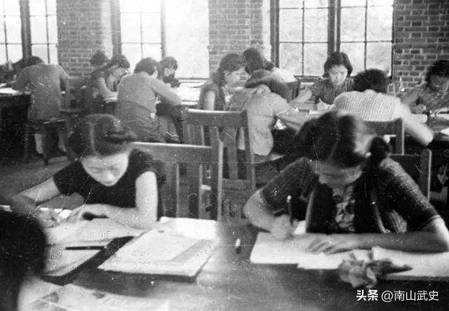 罗玉凤到底多厉害，三观扭曲的劣迹网红罗玉凤