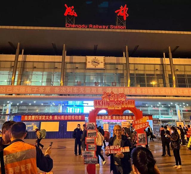 成渝中线高铁什么时候建设完成，成渝中线高铁首座隧道进洞