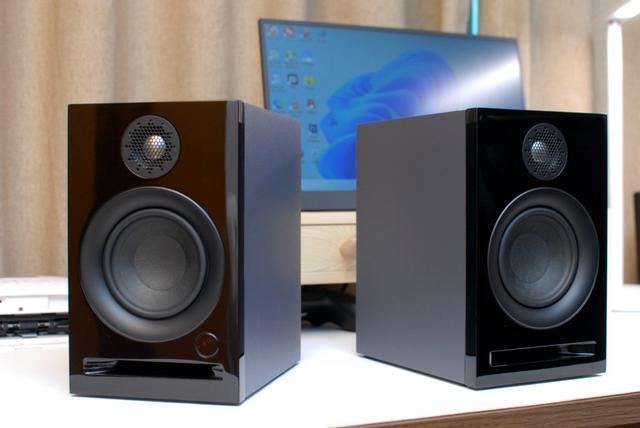 艾特铭客音响系列介绍，小桌面也能搭配的HiFi级有源音箱
