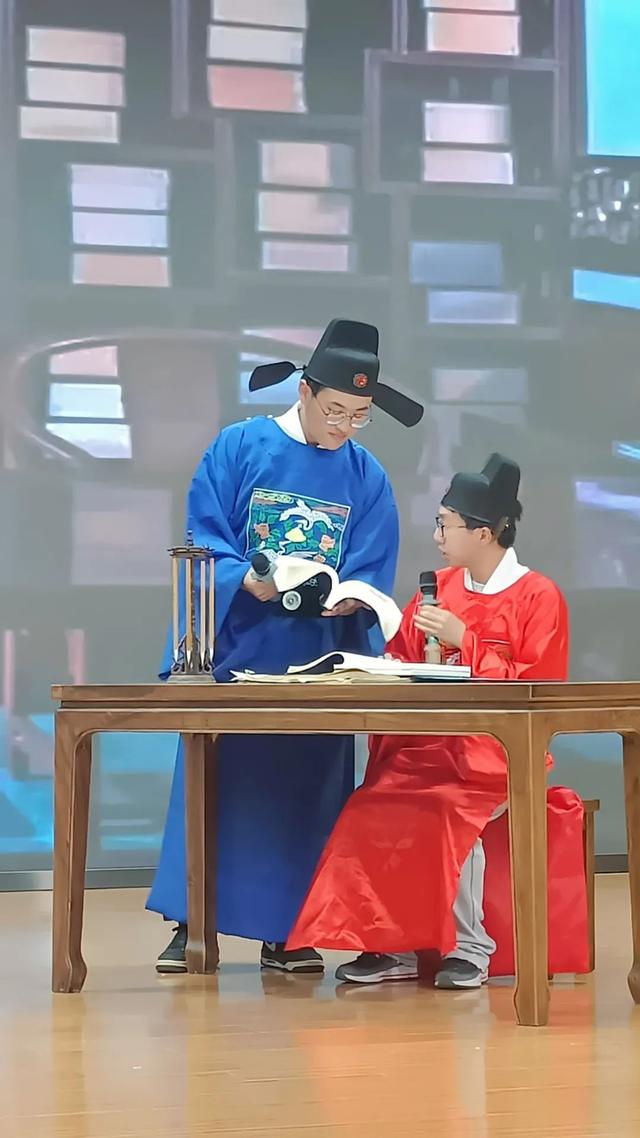 南京市莫愁中等专业学校，南京莫愁中等专业学校全体师生（中药潮饮、野蔬画、雨花石汤圆......）