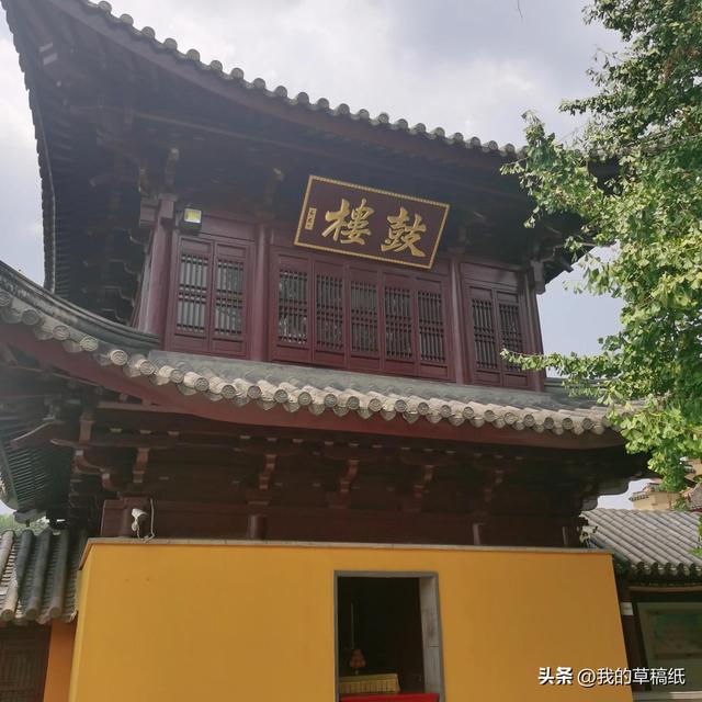 鸡鸣寺在哪个城市，古鸡鸣寺地点（天太热，南京鸡鸣寺的樱花开了）