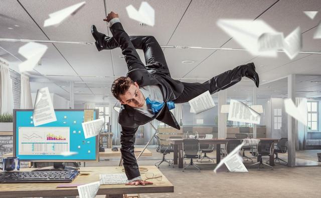 上班兼职两不误的副业，主业让你活着副业让你生活（适合上班族的5种副业）