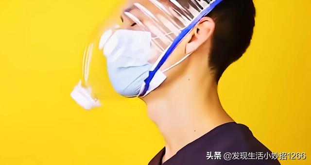 手机进水了怎么处理，分享20个生活小妙招（手机进水的紧急处理方法）