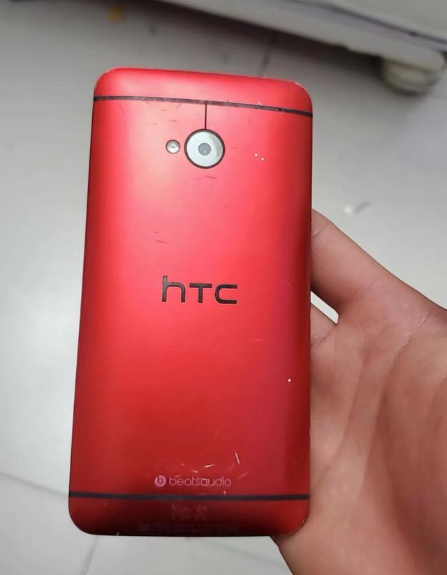 htc手机发展历史，htc的起源发展历程和htc在手机商业帝国的落败