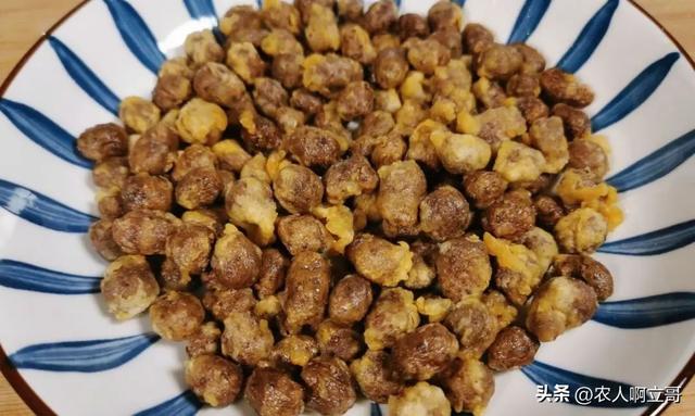 莲藕炒什么好吃，莲藕炒什么菜好吃又营养（记得多加这2样蔬菜）