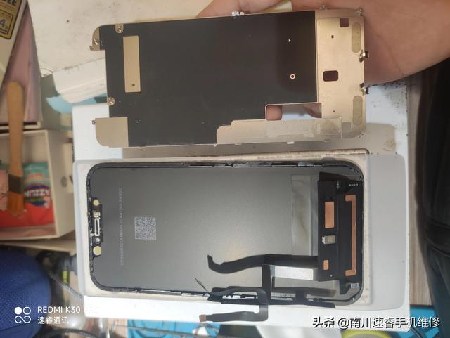 苹果xr拆机视频，水果XR拆机图解以及外屏玻璃更换（水果XR拆机图解以及外屏玻璃更换）