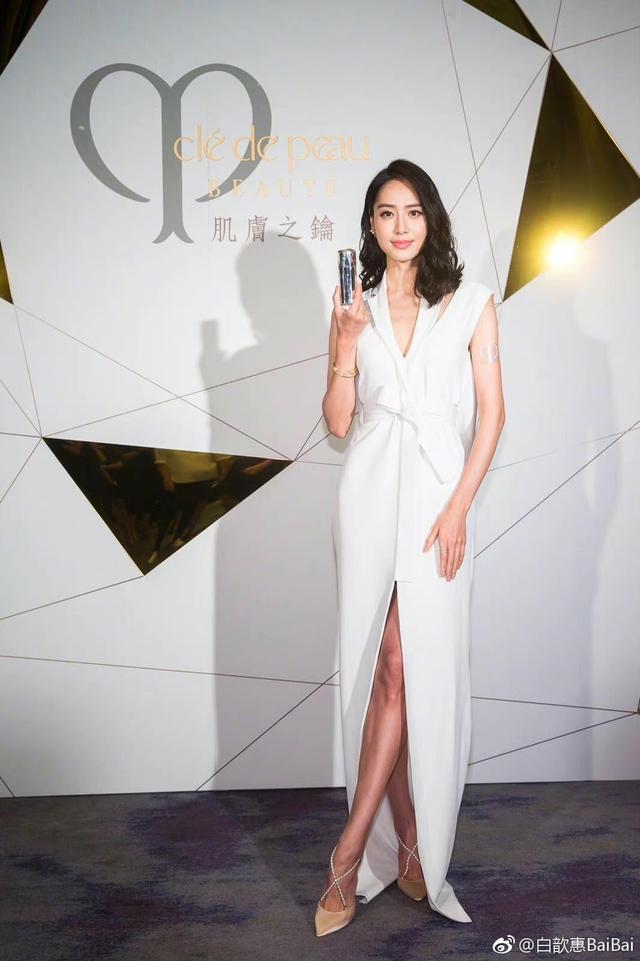 陈妍希小龙女所有造型，谁让你恨不得一脚蹬回古墓