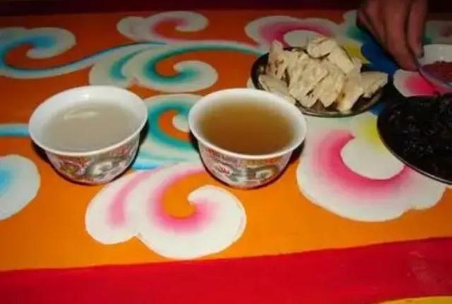 汉传佛教与藏传佛教的区别，汉传佛教（东南亚佛教三者之间有什么不同）