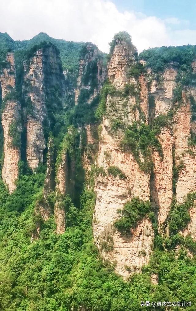 去张家界跟团游，张家界旅游纯玩团攻略和花费