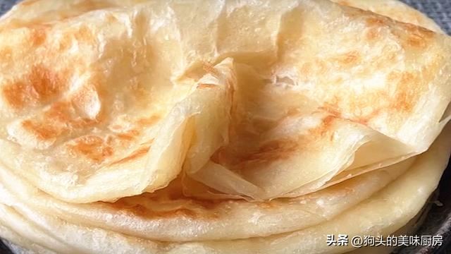 油饼怎么做好吃，油饼又简单又好吃的做法（面点师教你一招）