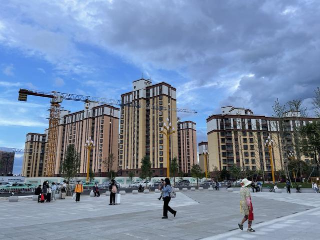 2022昆明商品房成交套数排行榜，云南1-9月商品房成交面积2160万