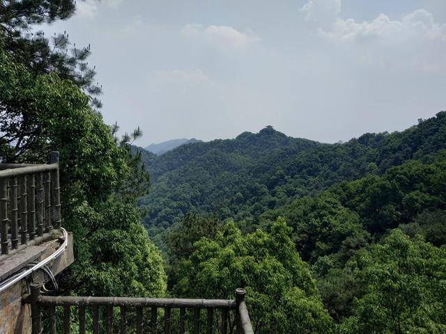 重庆短途摩旅推荐路线，重庆主城摩旅推荐之歌乐山森林公园