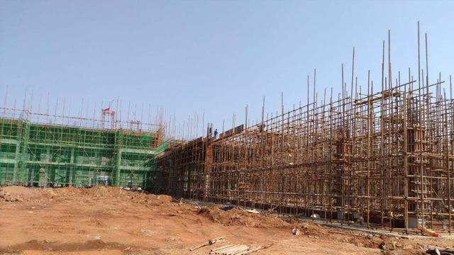 湖南刘汉大案，曾命黑老大照顾其子,暗中助黑帮将对手“灭门”