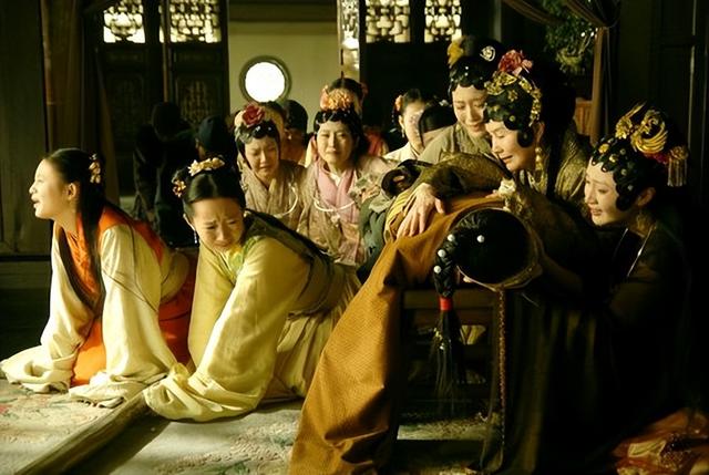 红楼梦新版和原版有什么不同，红楼梦2个版本差距明显