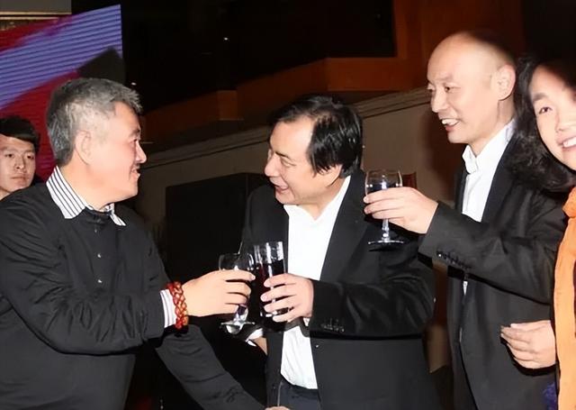 80年代北京首富李晓华，71岁李晓华2000年北京首富