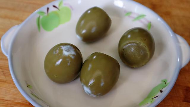 实蛋的制作方法教程，东北小吃实蛋做法