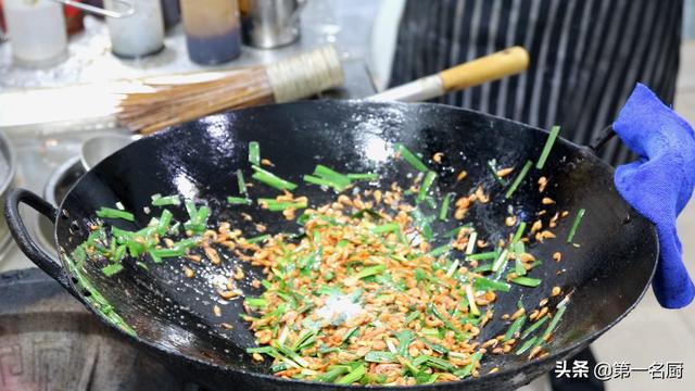 韭菜炒什么好吃，韭菜配哪些菜炒好吃（5种做法，鲜香美味顿顿光盘）