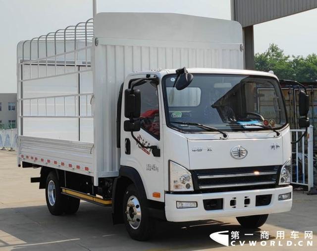 柴油轻卡汽车大全，解放轻卡3.5米最新款（丰田四驱版轻卡房车）