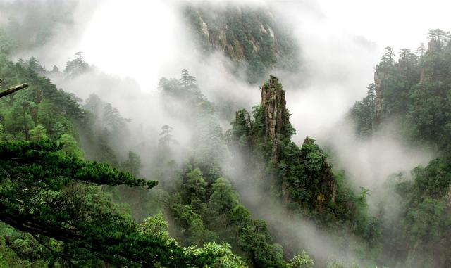 江西省各个地方旅游景点，热门景点和小众秘境一网打尽
