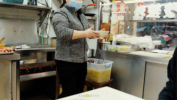 上货必吃独特味道酸辣粉，这碗东门酸辣粉