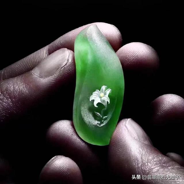 常见翡翠挂件的寓意，翡翠吊坠挂件的寓意