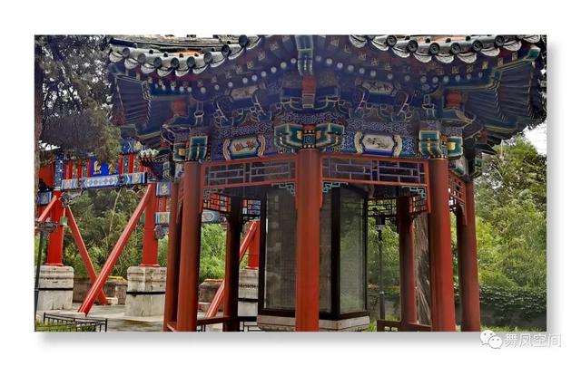 北海公园的白塔有什么来历，北海白塔