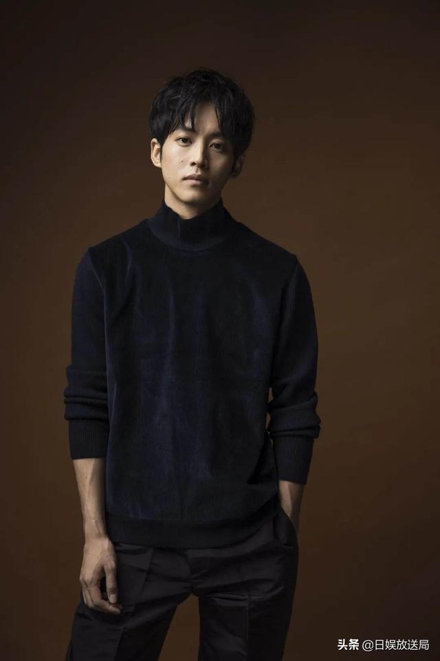 日本目前最受欢迎的男明星，日本2023年票选的最帅男演员