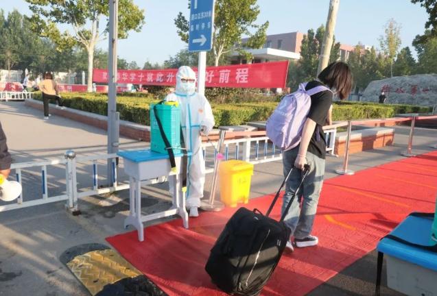 衡水志臻中学和衡水中学哪个更好，衡水泰华中学又把作息时间表默默改了