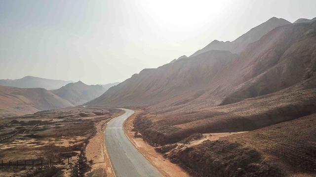 西天取经灵山风景，这里是神奇西北100景