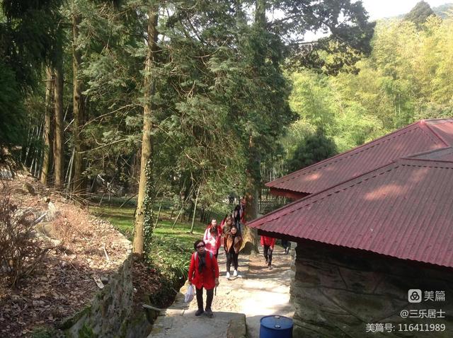 江西庐山旅游一日游，南昌到庐山一日游