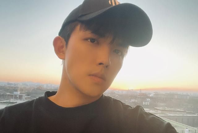 换脸成功的人，顶着“面具脸”41年苦不堪言